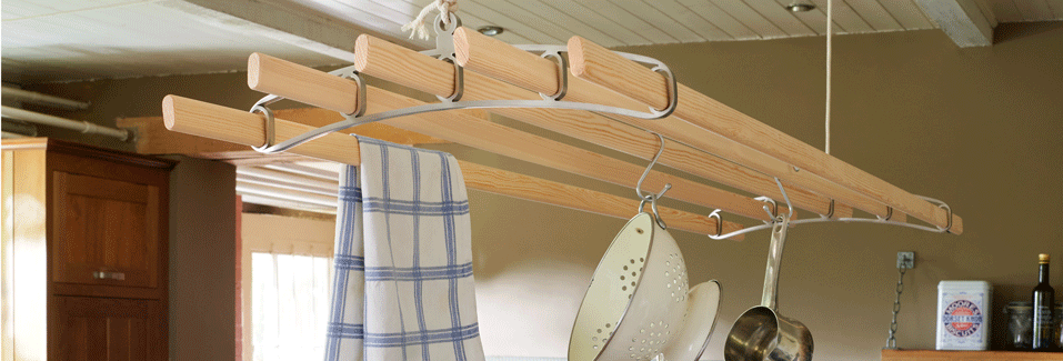 Ceiling mounted pulley type cloth drying hangers in Kidangara