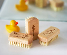 Set of three children’s nail brushes with animal engraving